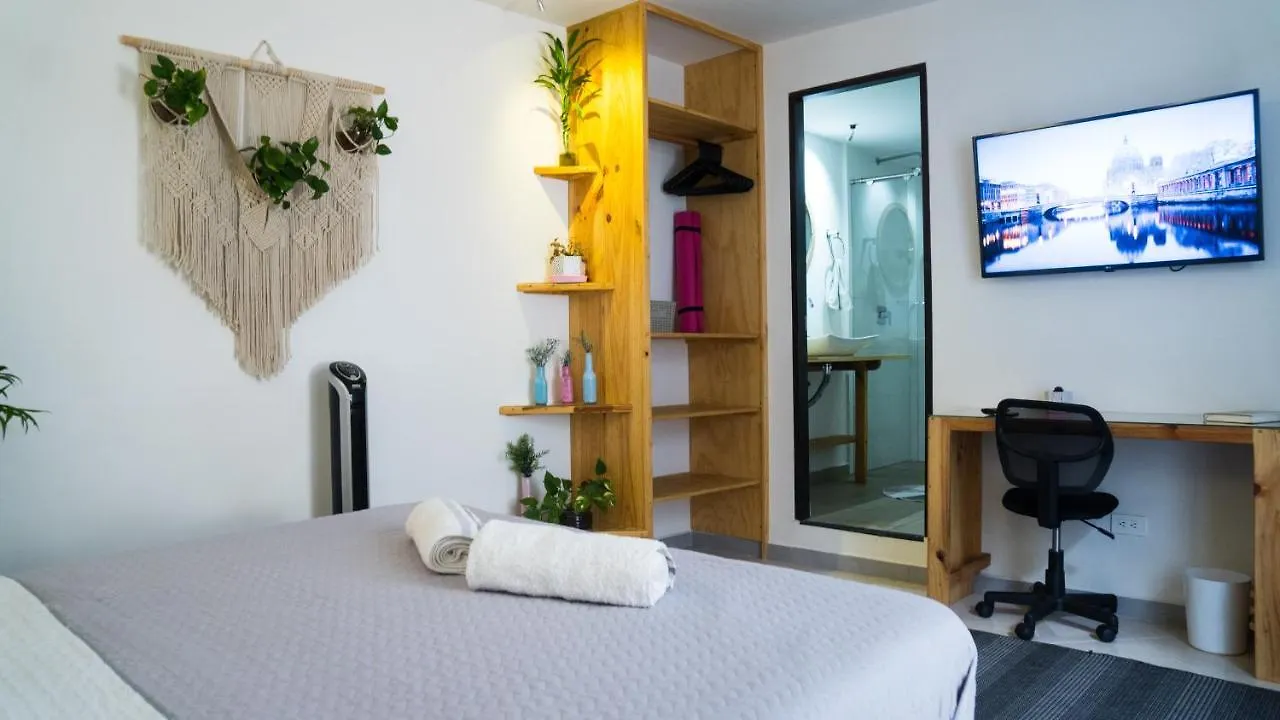 Апартаменты Gaia House Медельин